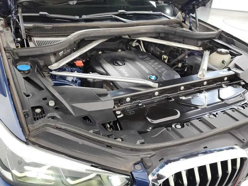 BMW X5 xDrive 30D Xline - изображение 6