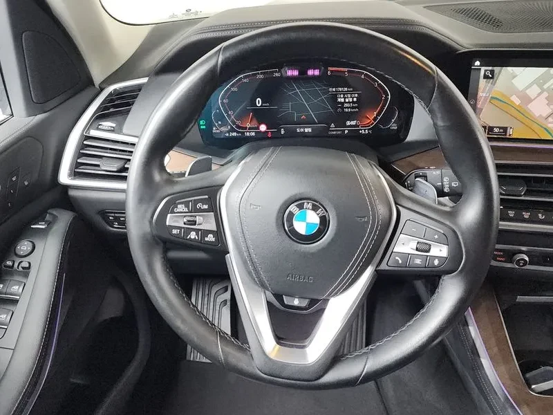 BMW X5 xDrive 30D Xline, снимка 13 - Автомобили и джипове - 53534298