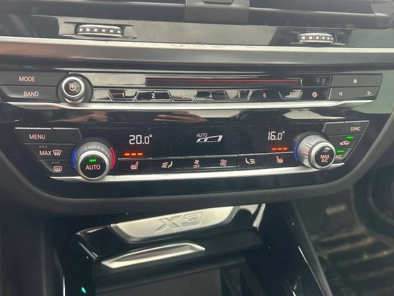 BMW X3 * xDrive30i * 2 КЛЮЧА * PANO * ЛИЦЕНЗИРАН ДИЛЪР, снимка 10 - Автомобили и джипове - 55691479