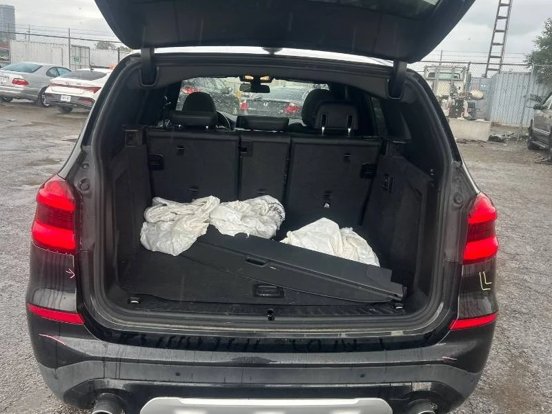 BMW X3 * xDrive30i * 2 КЛЮЧА * PANO * ЛИЦЕНЗИРАН ДИЛЪР, снимка 14 - Автомобили и джипове - 55691479