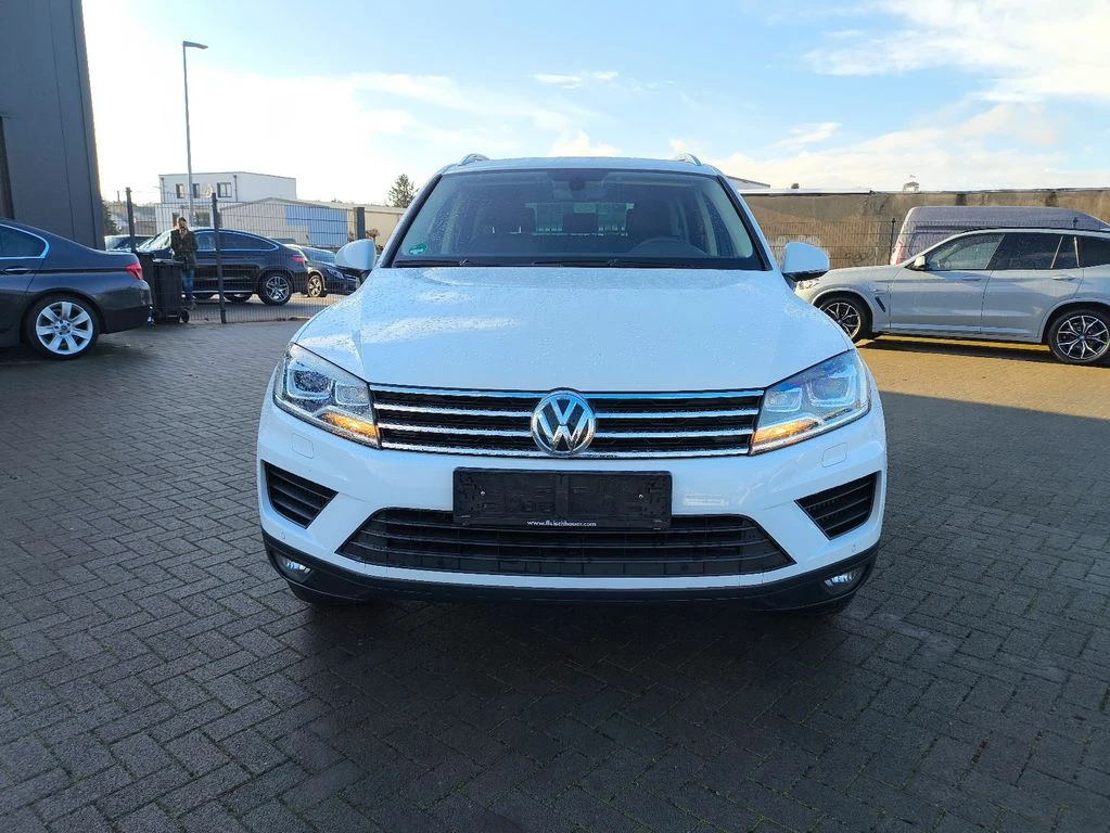 VW Touareg 3.0 tdi, снимка 1