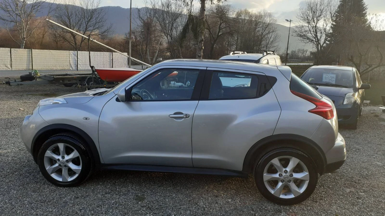 Nissan Juke 1.6i + LPG klimatronik  - изображение 8