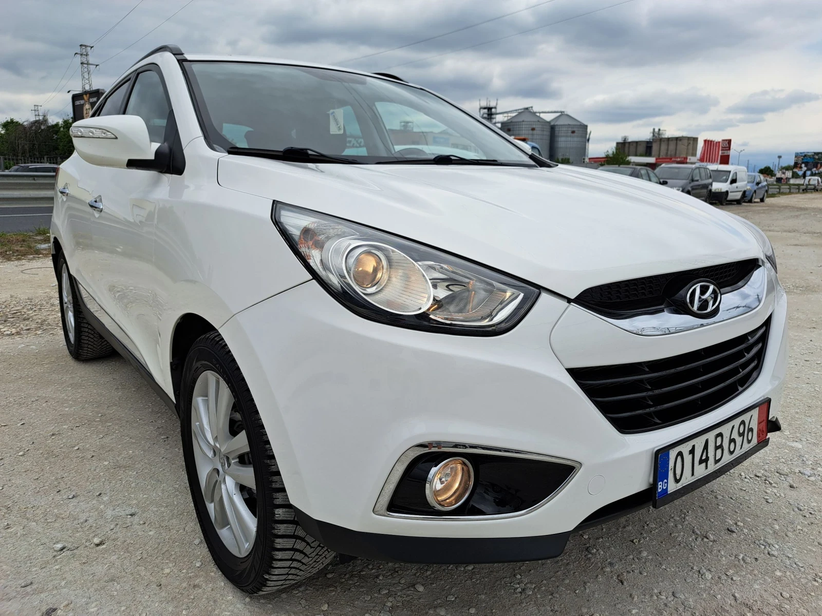 Hyundai IX35 4x4/КОЖА/170х.км/2.0D/ПОДГРЕВ/ - изображение 3