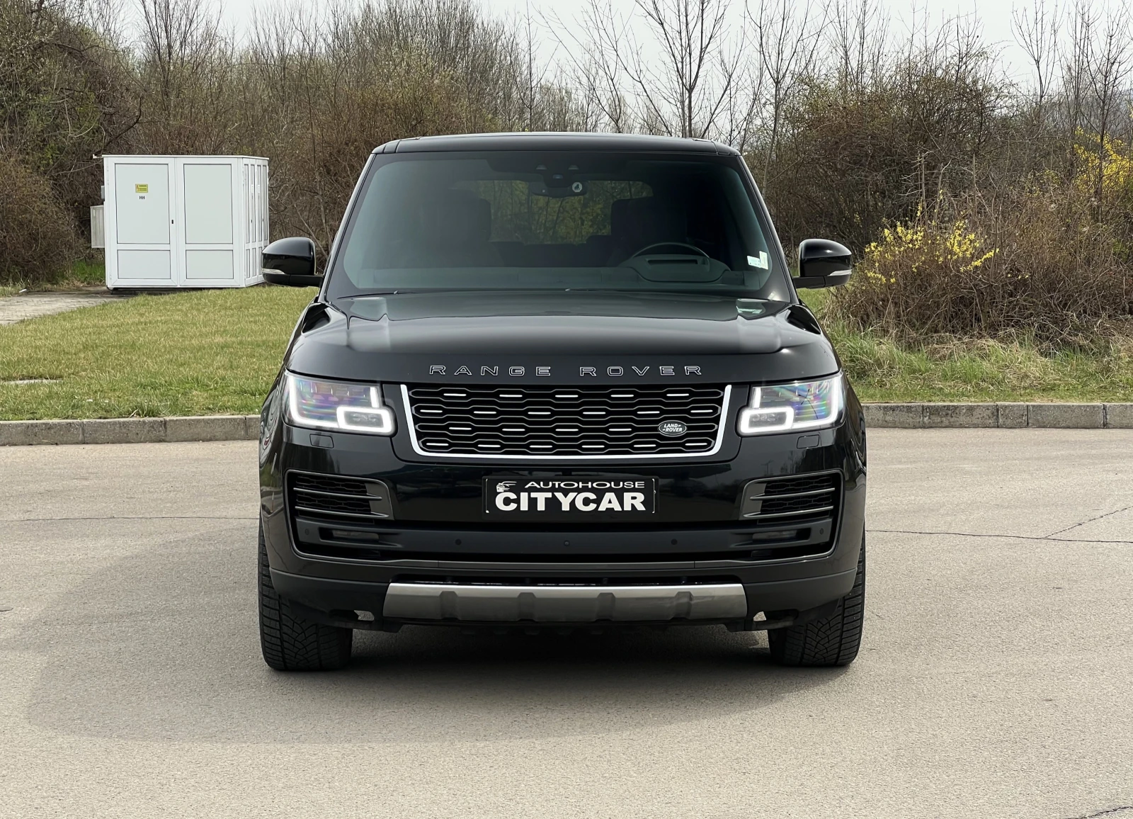 Land Rover Range rover P565 SV AUTOBIO/CARBON/MERIDIAN/HEAD UP/360/TV/LED - изображение 2