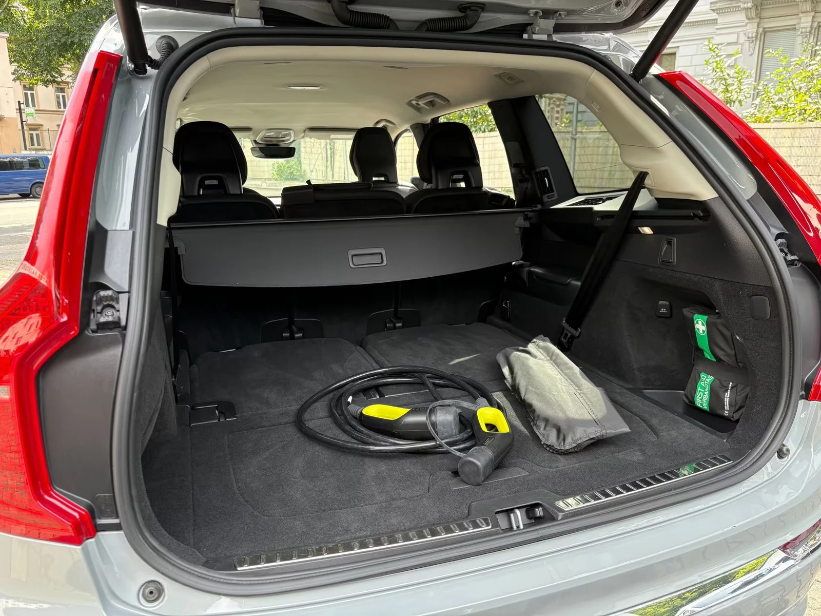 Volvo Xc90 T8/CORE/455HP/MEMORY/DIGITAL/KEYLESS/LED/DAB/659f - изображение 8