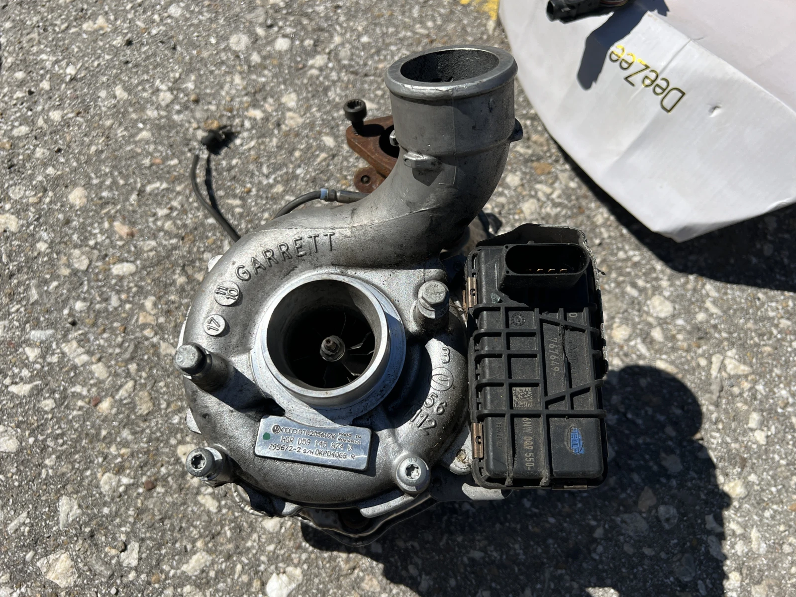 VW Touareg 3.0 tdi, снимка 11 - Автомобили и джипове - 53001061