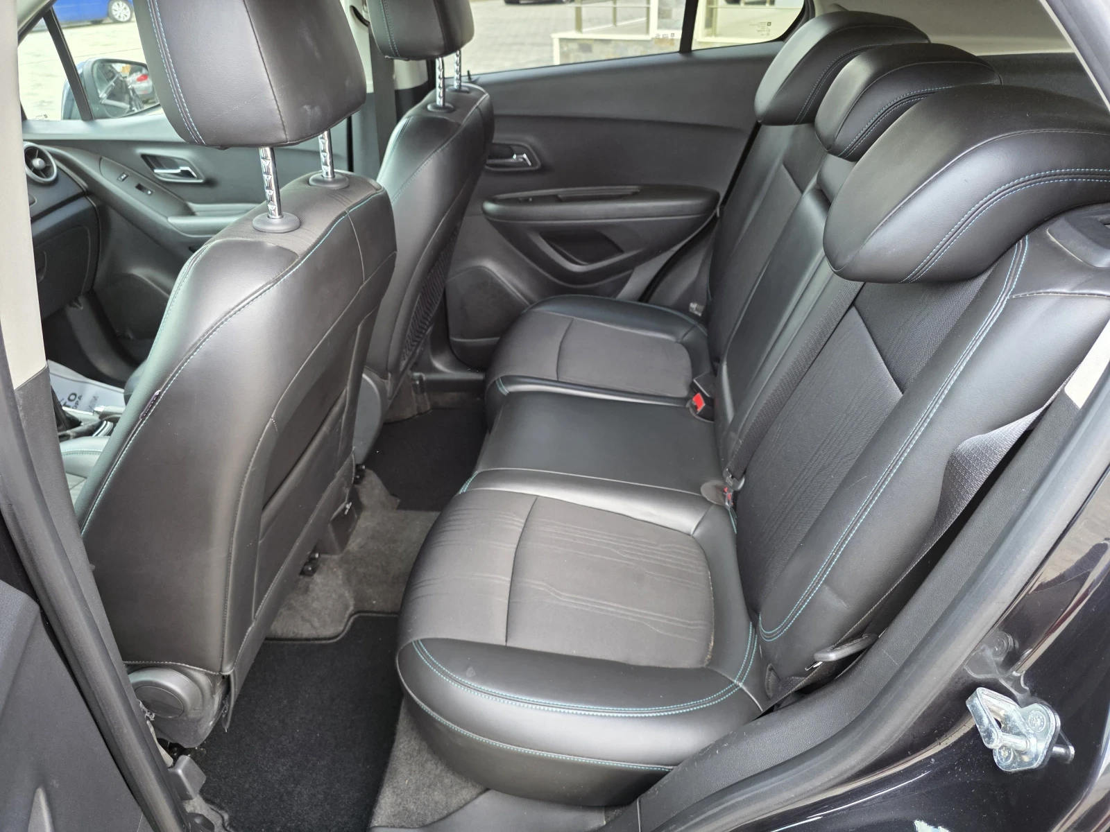 Chevrolet Trax 1.7CDTI, снимка 12 - Автомобили и джипове - 52877620