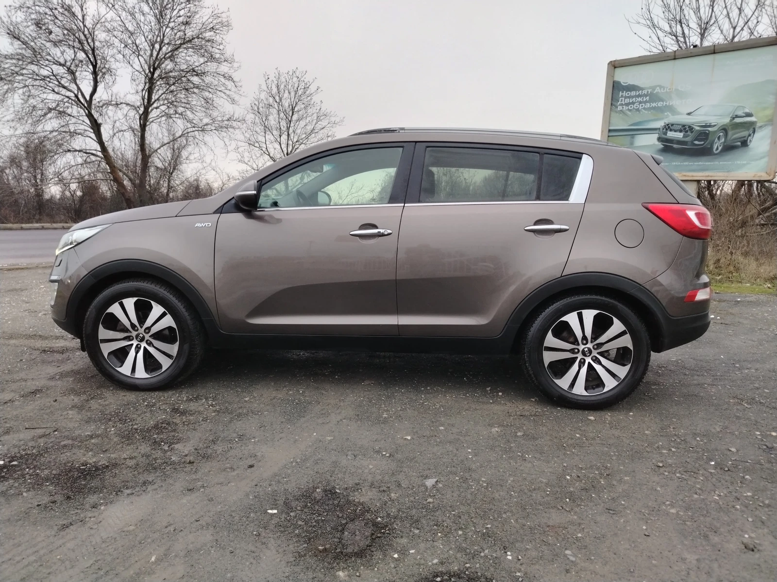 Kia Sportage 2.0-163 КС НАВИ, КОЖА, АВТОМАТИК, ПАНОРАМА 4х4 - изображение 9