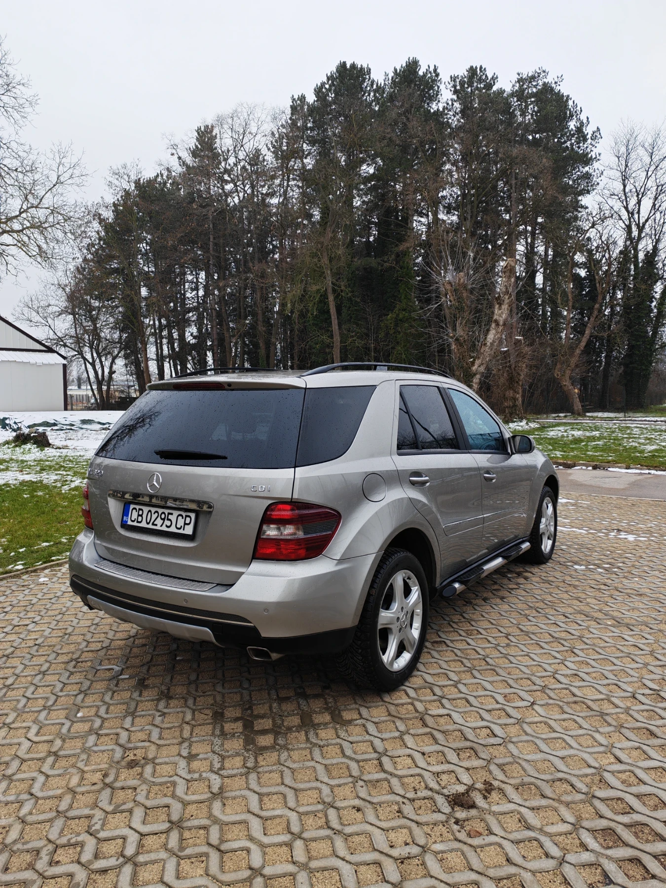 Mercedes-Benz ML 320 CDI Airmatic - изображение 7