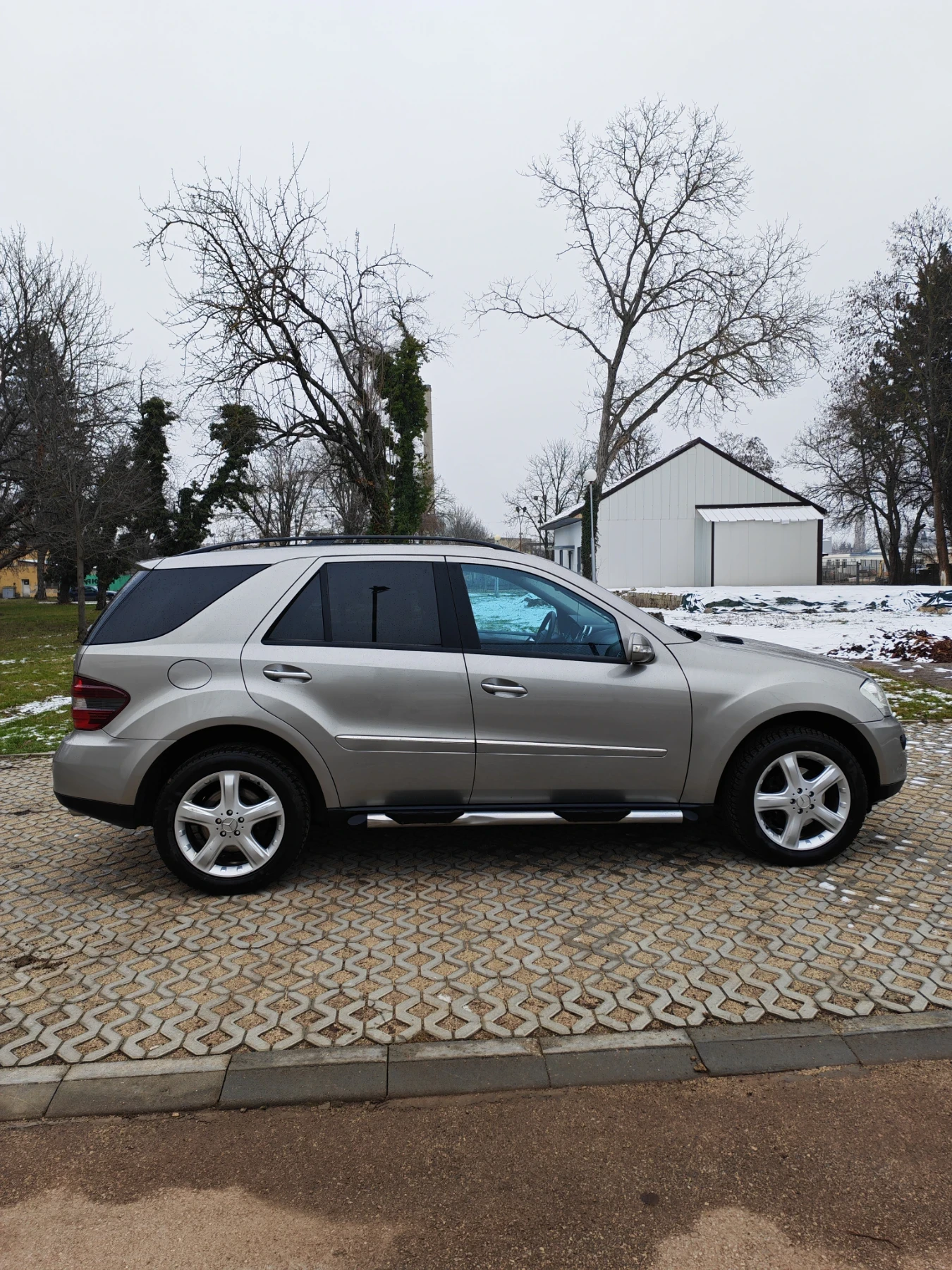Mercedes-Benz ML 320 CDI Airmatic - изображение 8