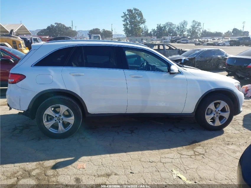 Mercedes-Benz GLE 300 PANO* KEYLESS* KAMERA* CARPLAY | Mobile.bg � ����������� 11