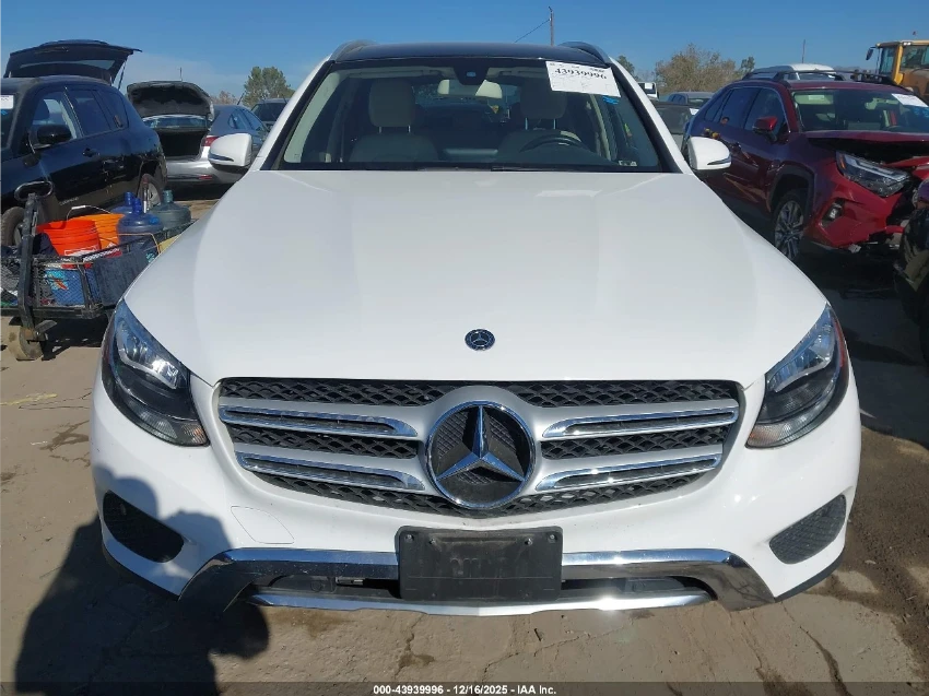 Mercedes-Benz GLE 300 PANO* KEYLESS* KAMERA* CARPLAY - изображение 3