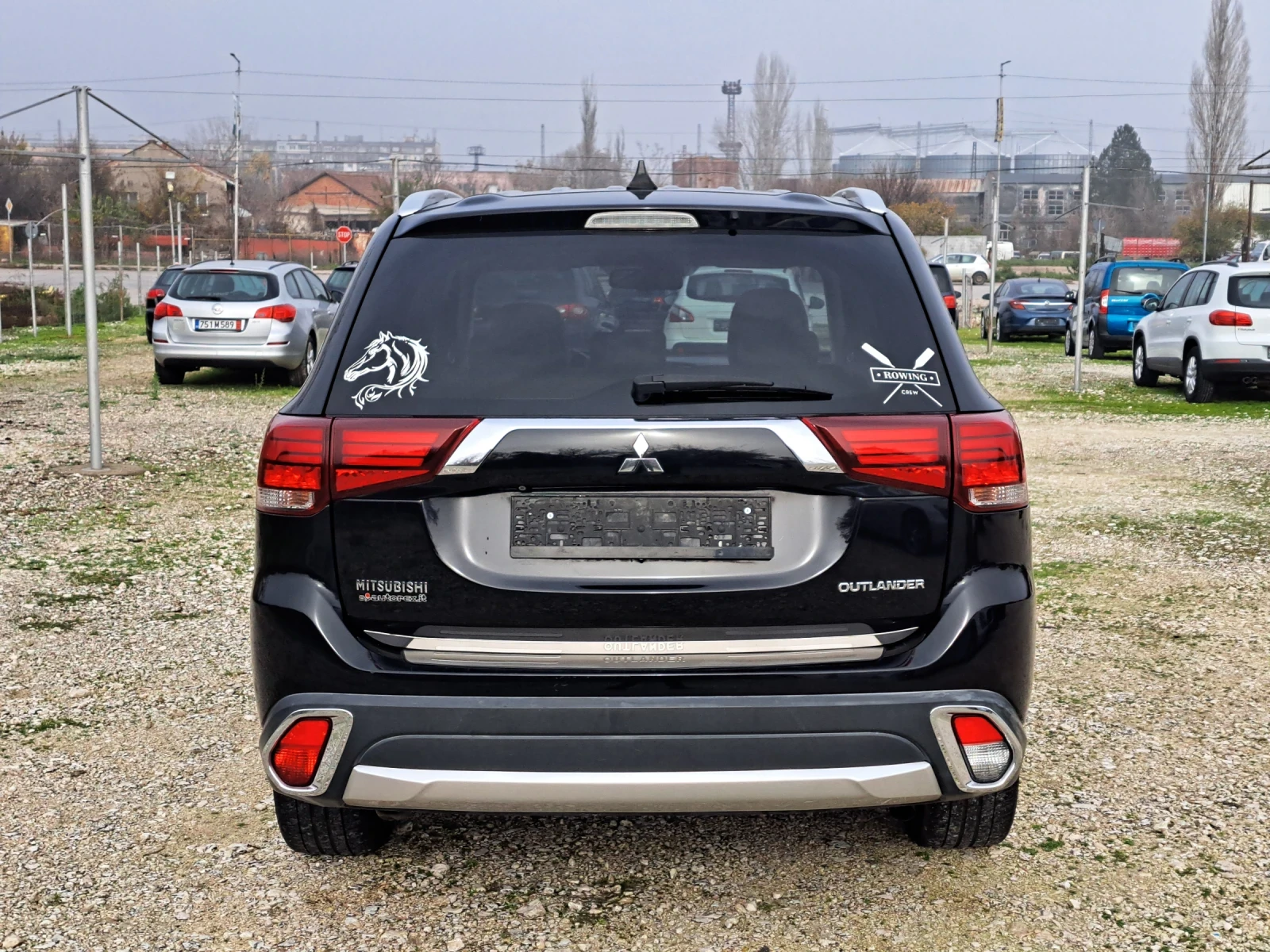 Mitsubishi Outlander 2.2 D EXCLUSIVE - изображение 4