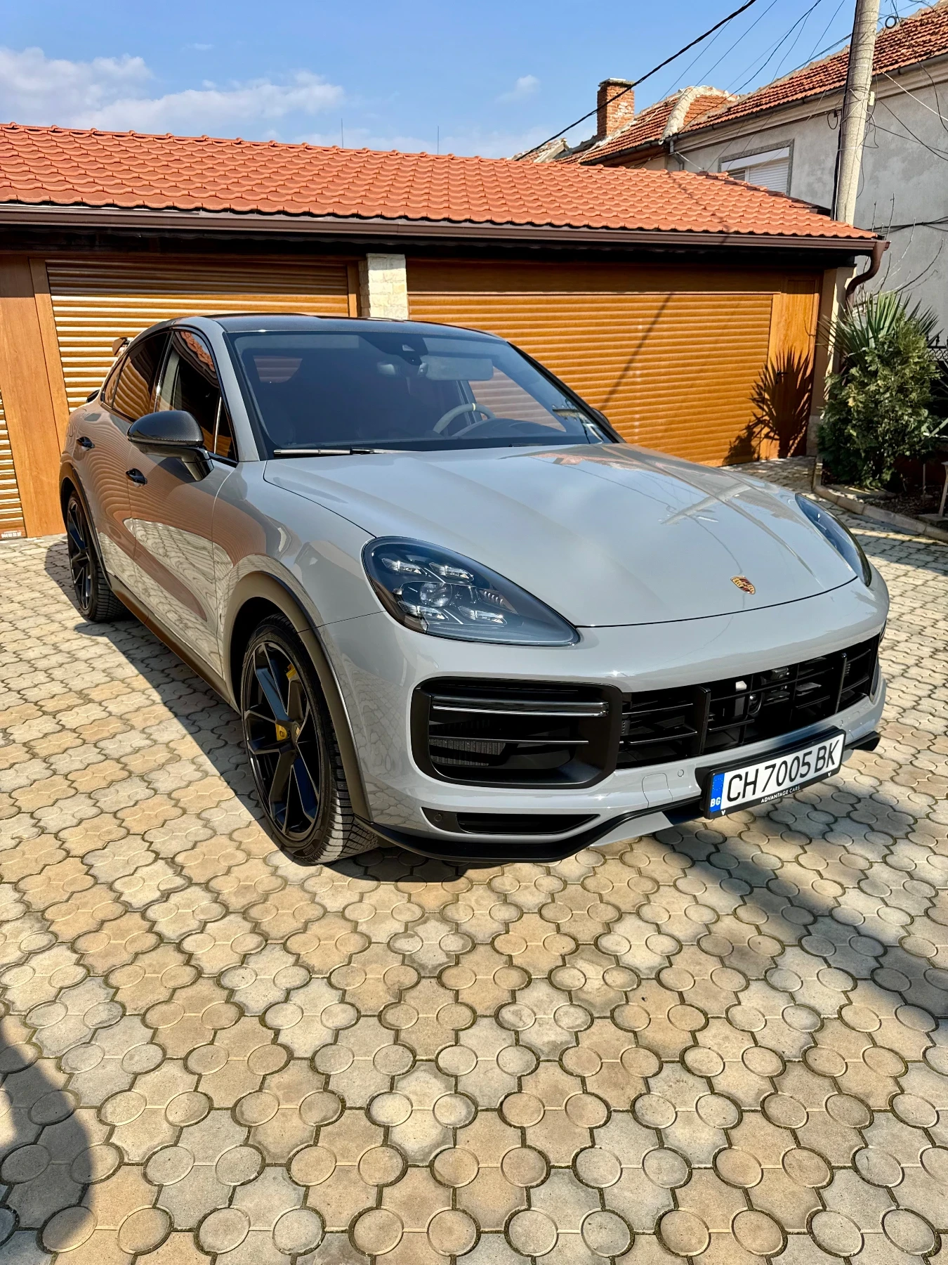 Porsche Cayenne Turbo GT, снимка 3 - Автомобили и джипове - 53460239