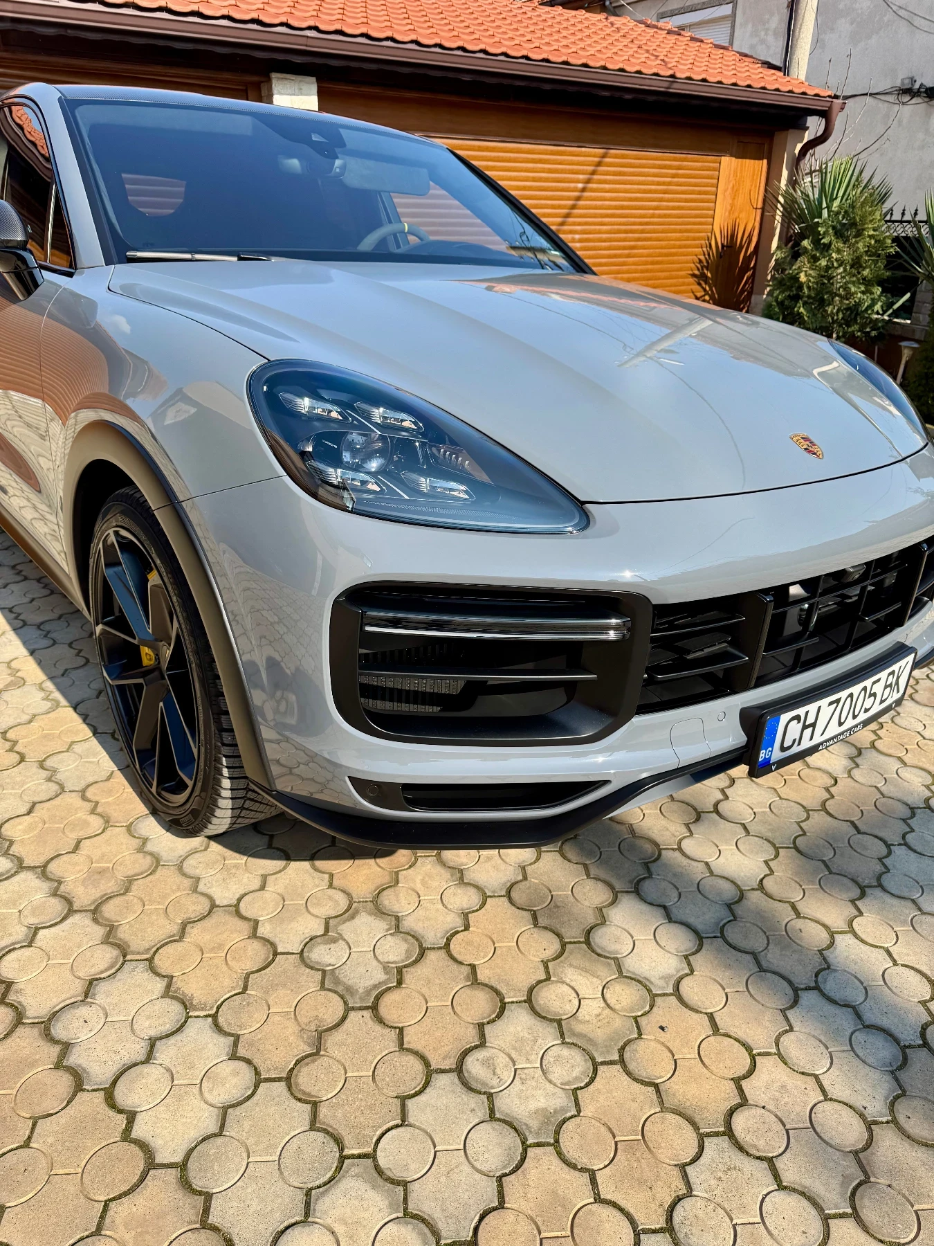 Porsche Cayenne Turbo GT, снимка 2 - Автомобили и джипове - 53460239