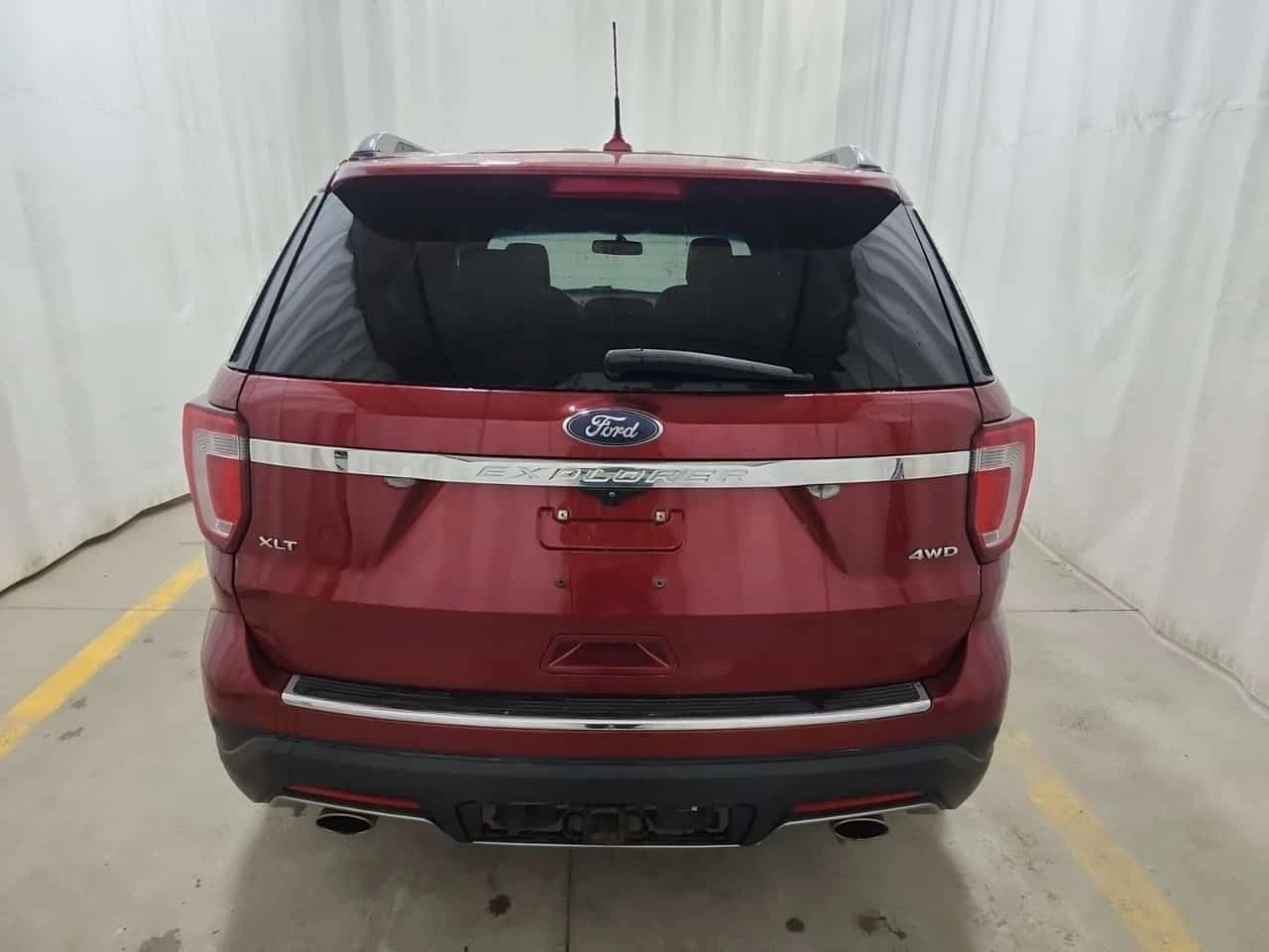 Ford Explorer * XLT * ПОДГРЕВ * ОТ ПРЕДСТАВИТЕЛСТВО , снимка 5 - Автомобили и джипове - 54122704