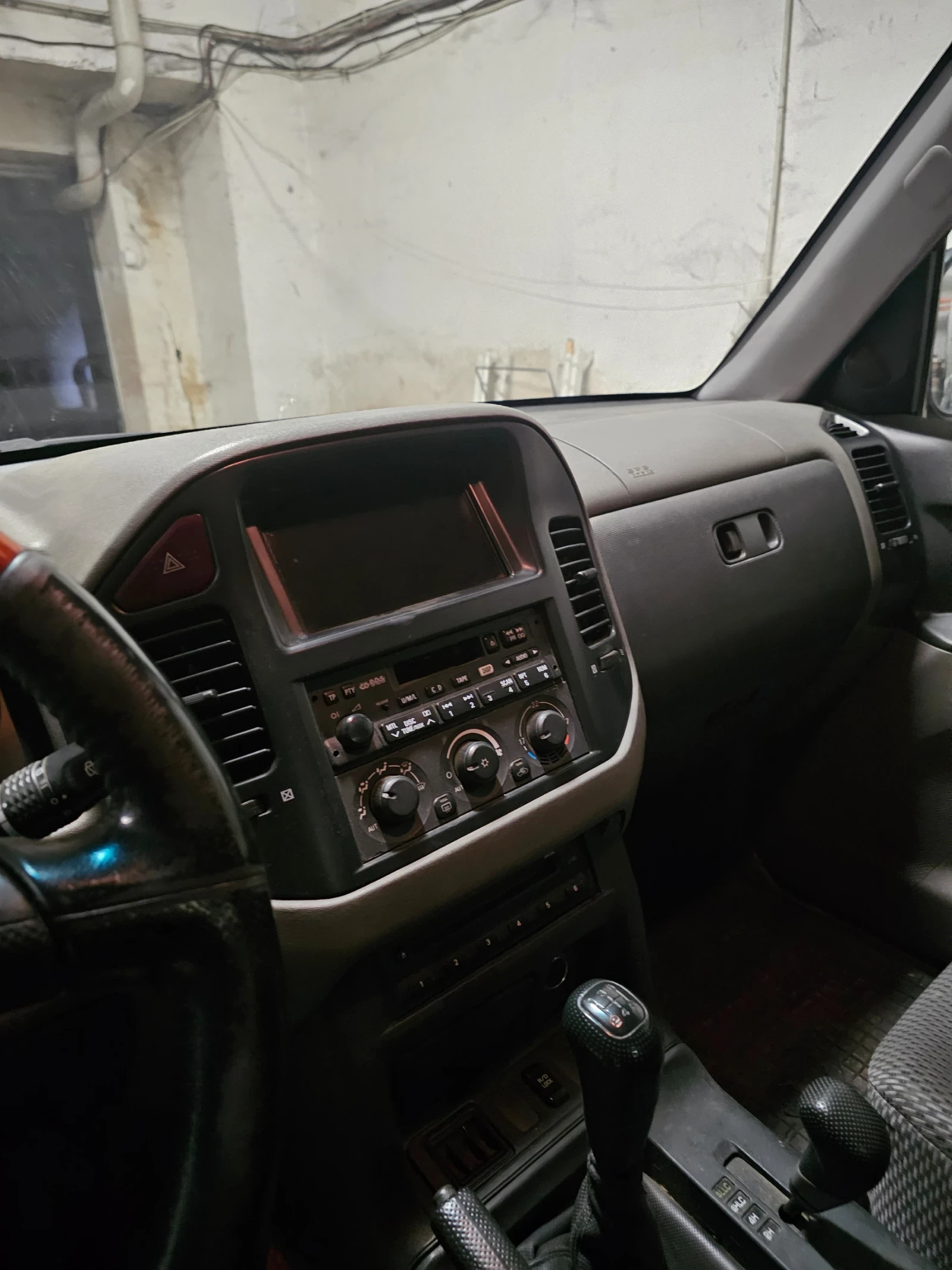 Mitsubishi Pajero, снимка 2 - Автомобили и джипове - 54542880