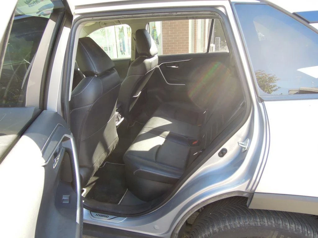 Toyota Rav4 2.5 HV E-CVT AWD-i Active, снимка 8 - Автомобили и джипове - 54629303