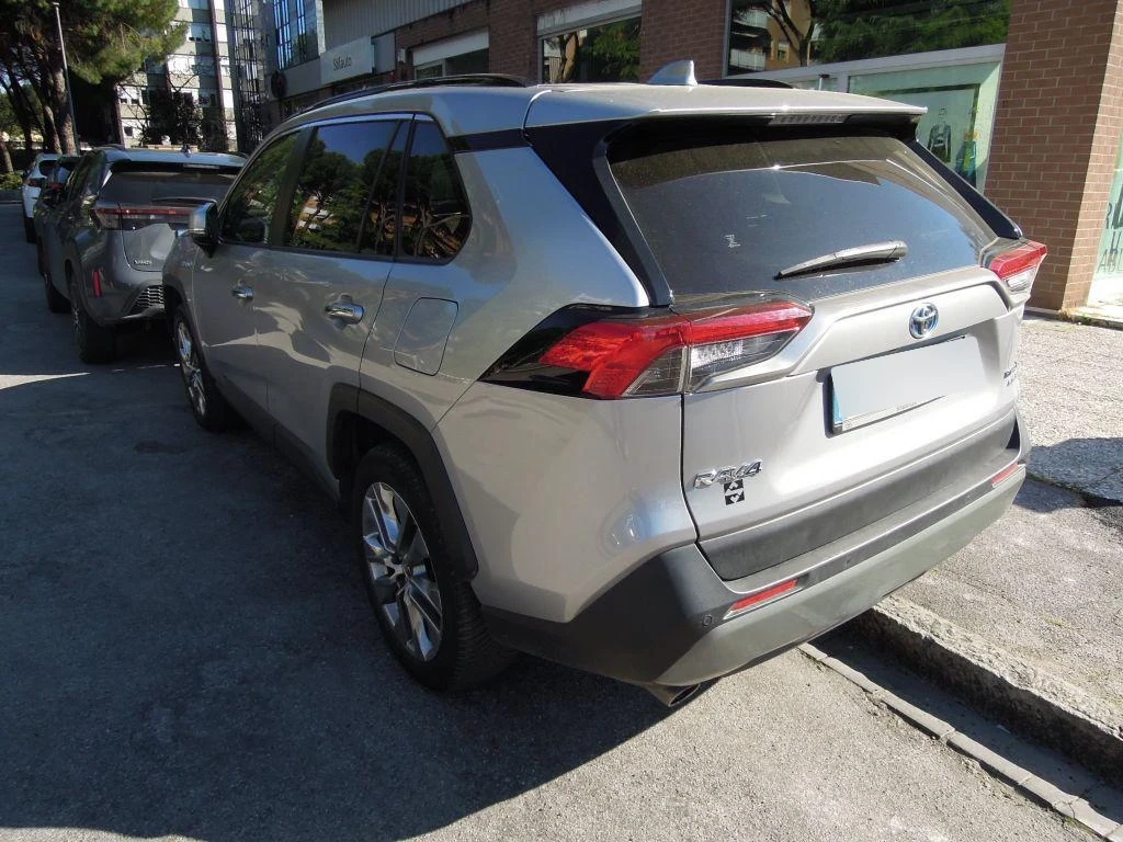 Toyota Rav4 2.5 HV E-CVT AWD-i Active, снимка 10 - Автомобили и джипове - 54629303