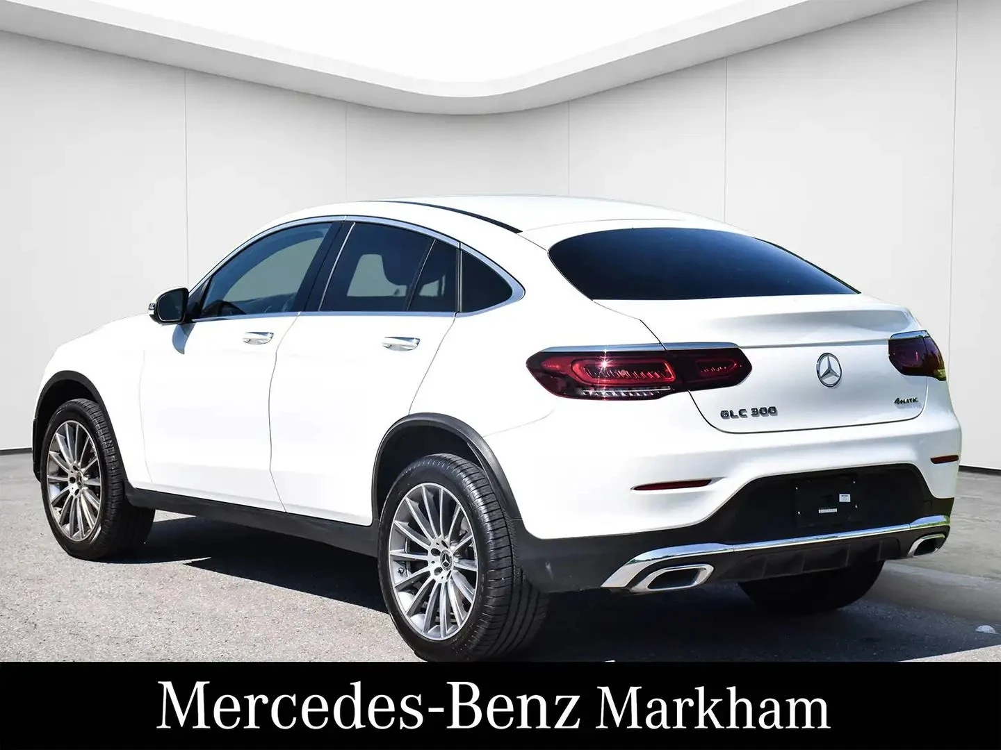 Mercedes-Benz GLC 300 4MATIC AMG PREMIUM PKG ЦЕНА ДО БЪЛГАРИЯ АВТОКРЕДИТ, снимка 6 - Автомобили и джипове - 55848242