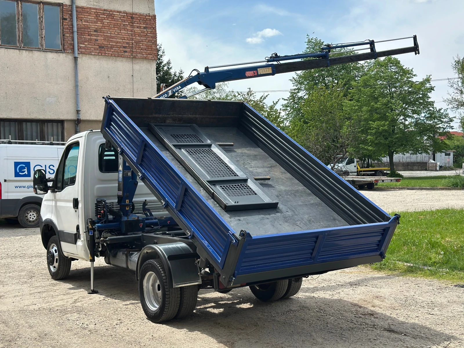 Iveco 35c13 Самосвал+ Кран, N1, 1550кг.на2.60метра, 3хидравлич, снимка 7 - Бусове и автобуси - 53974416