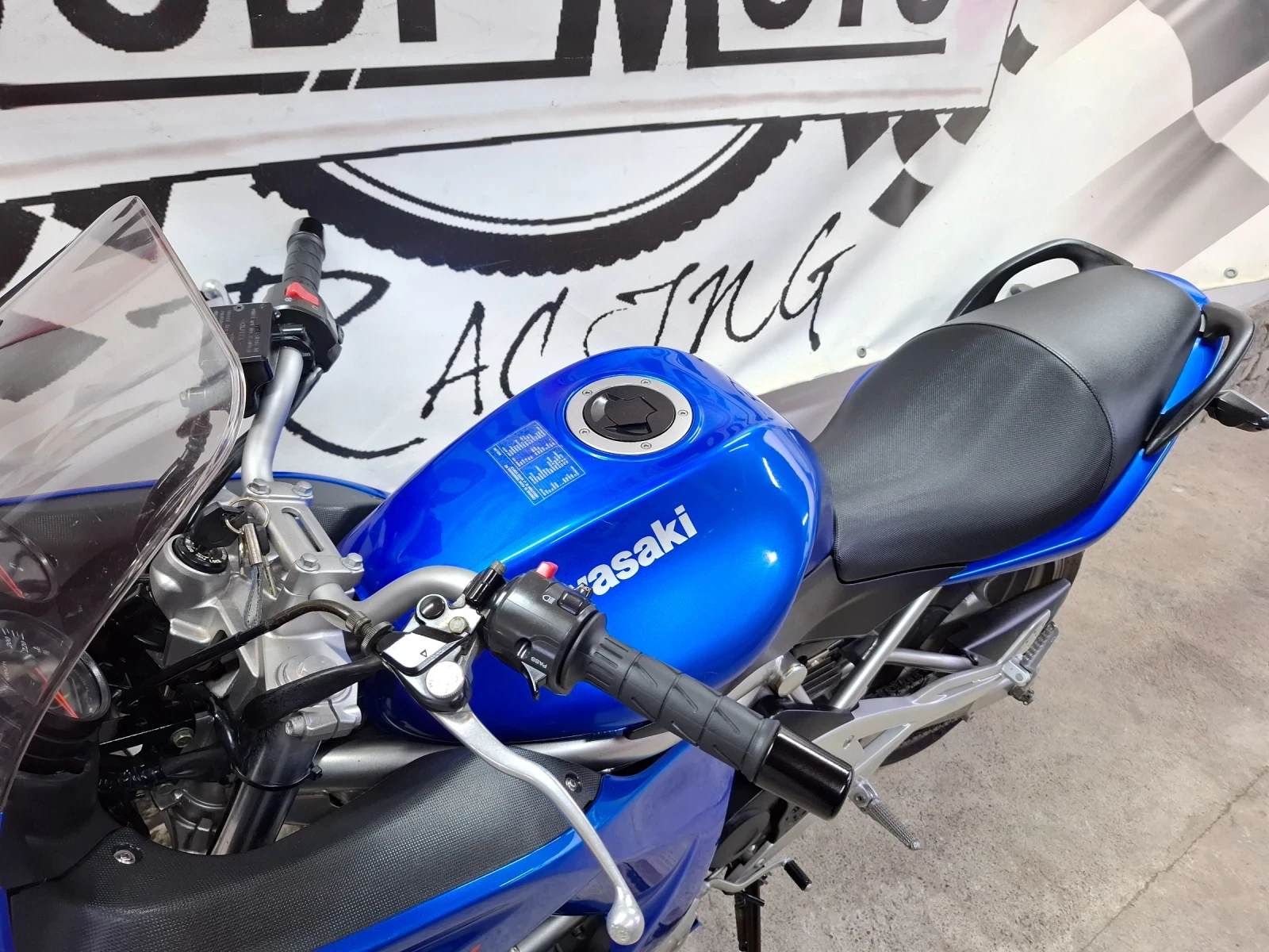 Kawasaki ER 650F * * * 9100км. / 35 kW - изображение 3