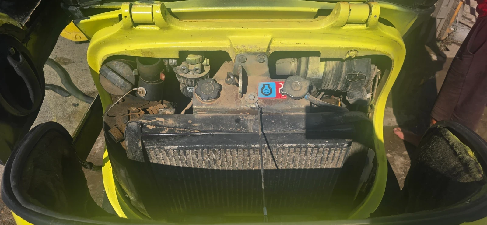  JCB | Mobile.bg   15