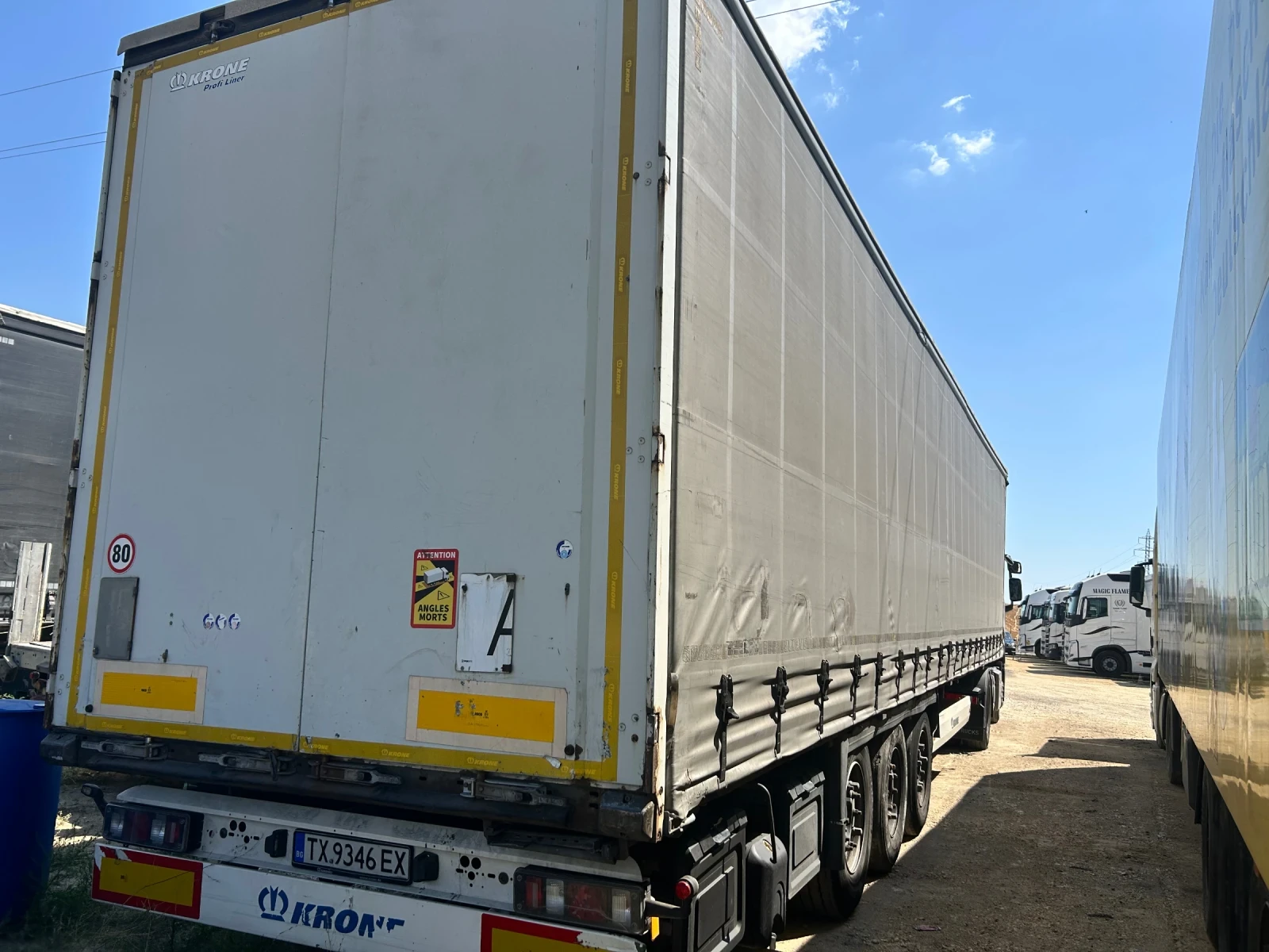 Полуремарке Krone XL