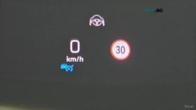 Mercedes-Benz E 300 4MATIC/AMG-LINE/DRIVE-ASSISTS/SUNROOF, снимка 14