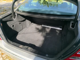 Mercedes-Benz E 320, снимка 13