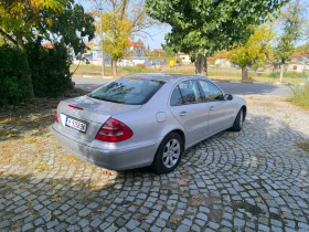 Mercedes-Benz E 320, снимка 4