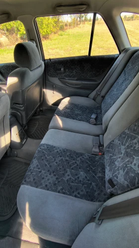 Mazda 323 323F (BJ), снимка 10