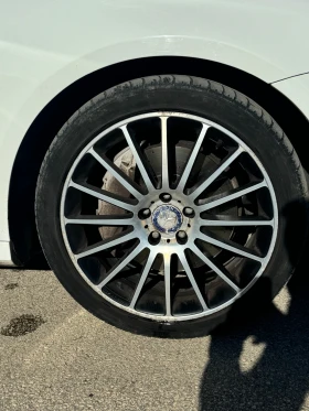 Mercedes-Benz E 220 d AMG pack digital, снимка 10