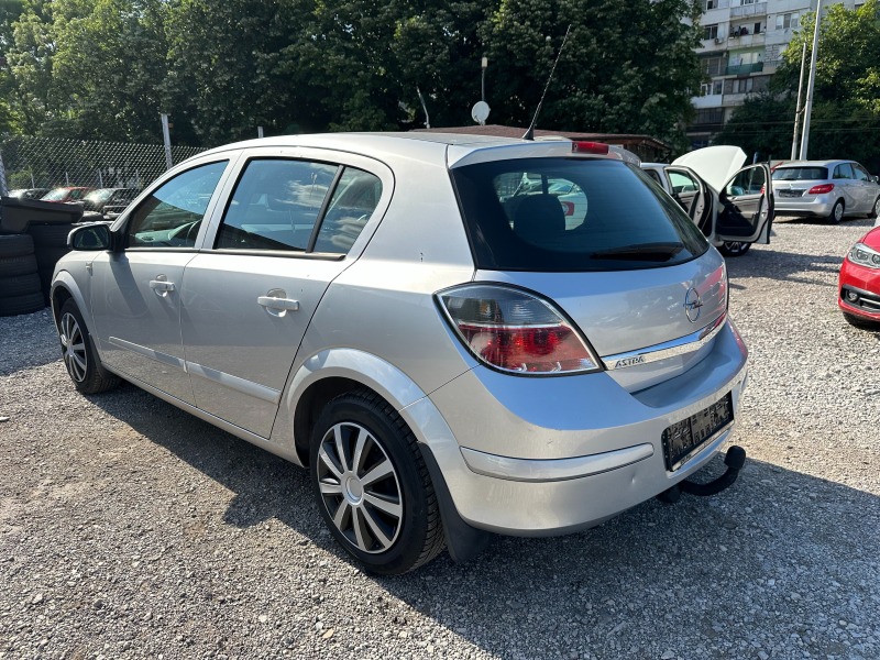 Opel Astra 1.6i 116kc , снимка 5 - Автомобили и джипове - 45949555