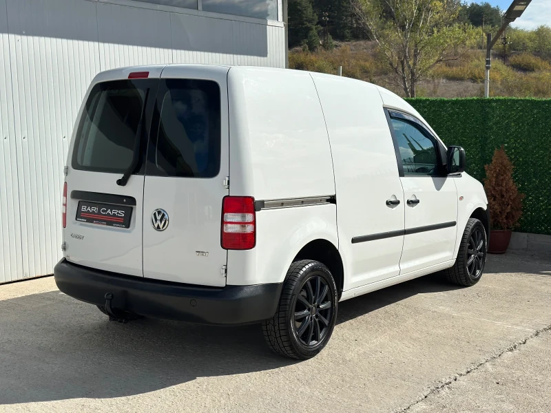 VW Caddy 1.6 TDI 105кс, снимка 6 - Автомобили и джипове - 47532519