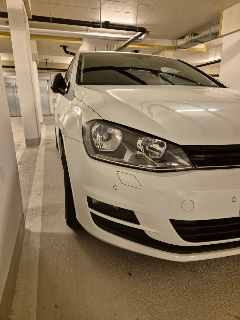 VW Golf CUP Edition , снимка 1 - Автомобили и джипове - 48749935