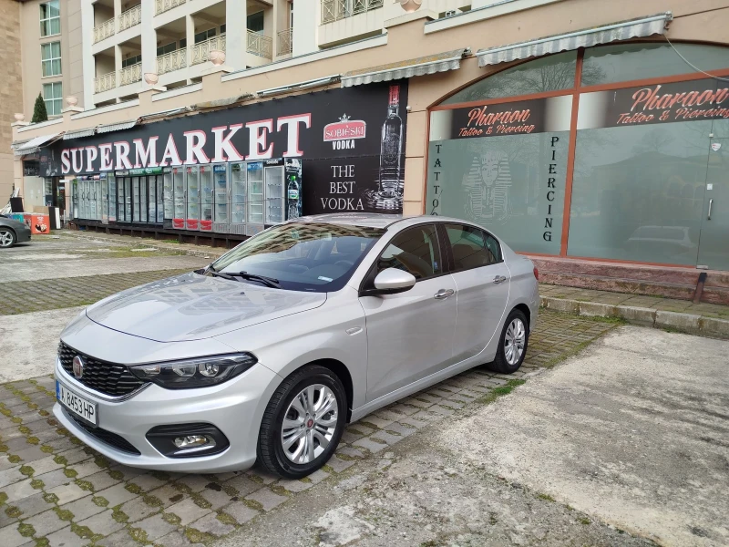 Fiat Tipo Lounge ПЕРФЕКТЕН, НОВ!!!ГАЗ!!, снимка 3 - Автомобили и джипове - 52347696