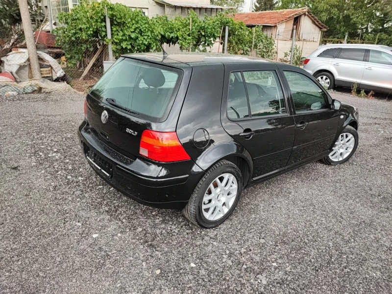 VW Golf 1.9/101, снимка 6 - Автомобили и джипове - 51202319
