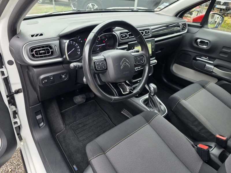 Citroen C3 1.2 PureTech Shine, снимка 7 - Автомобили и джипове - 52312283
