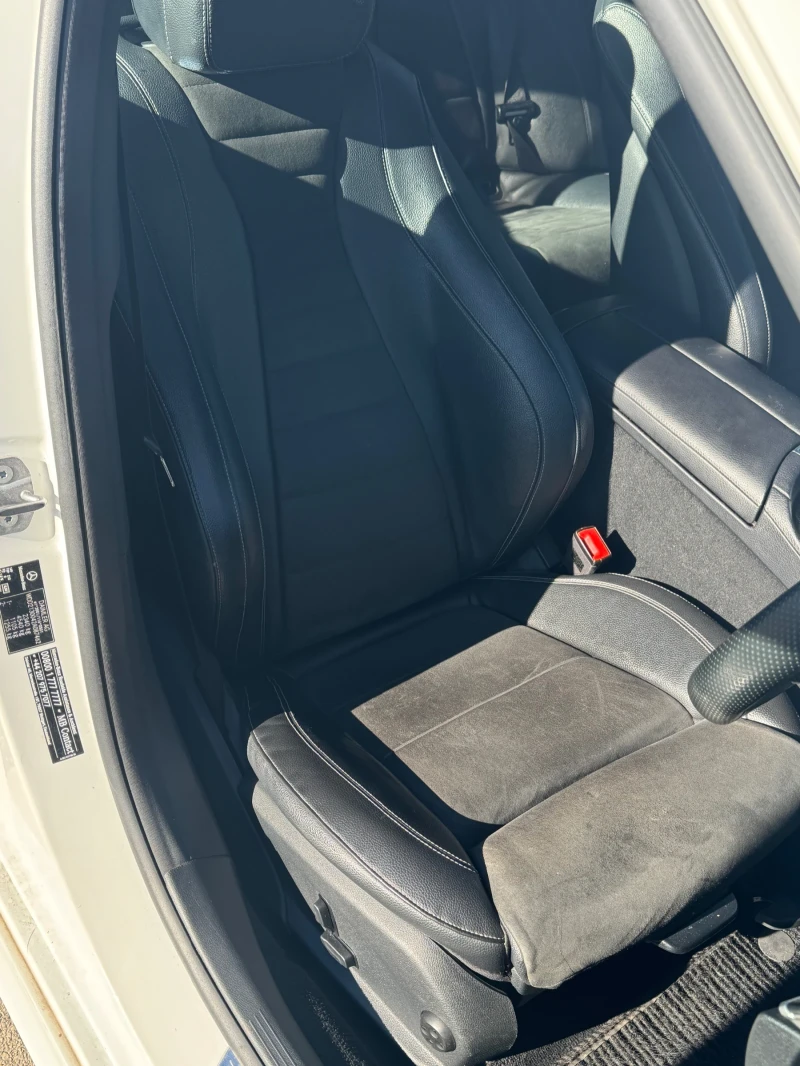 Mercedes-Benz E 220 d AMG pack digital, снимка 8 - Автомобили и джипове - 52955543