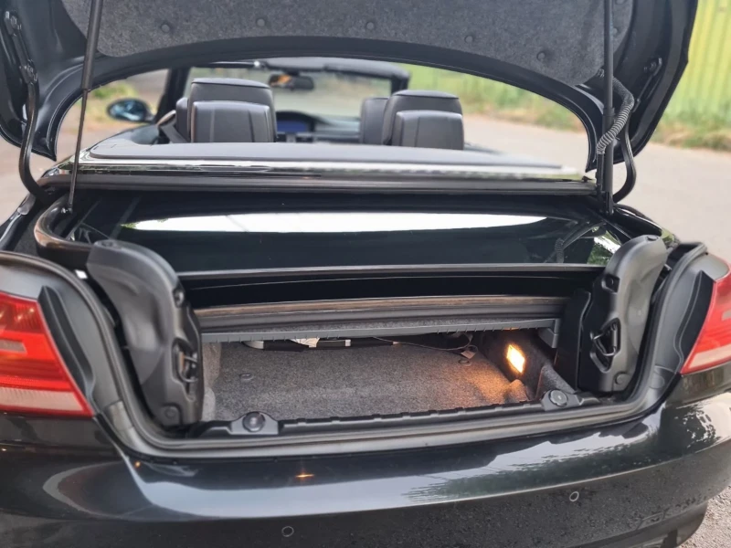 BMW 320, снимка 13 - Автомобили и джипове - 53052218