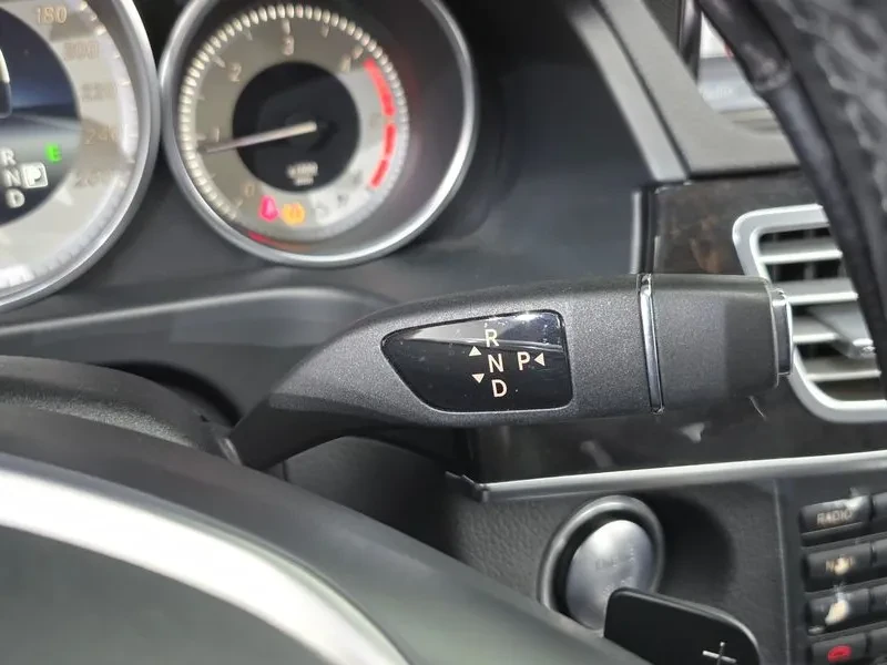 Mercedes-Benz E 220 | Mobile.bg � ����������� 9