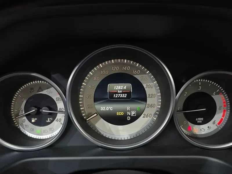 Mercedes-Benz E 220 | Mobile.bg � ����������� 8