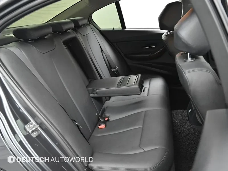 BMW 320 XDRIVE | Mobile.bg � ����������� 12