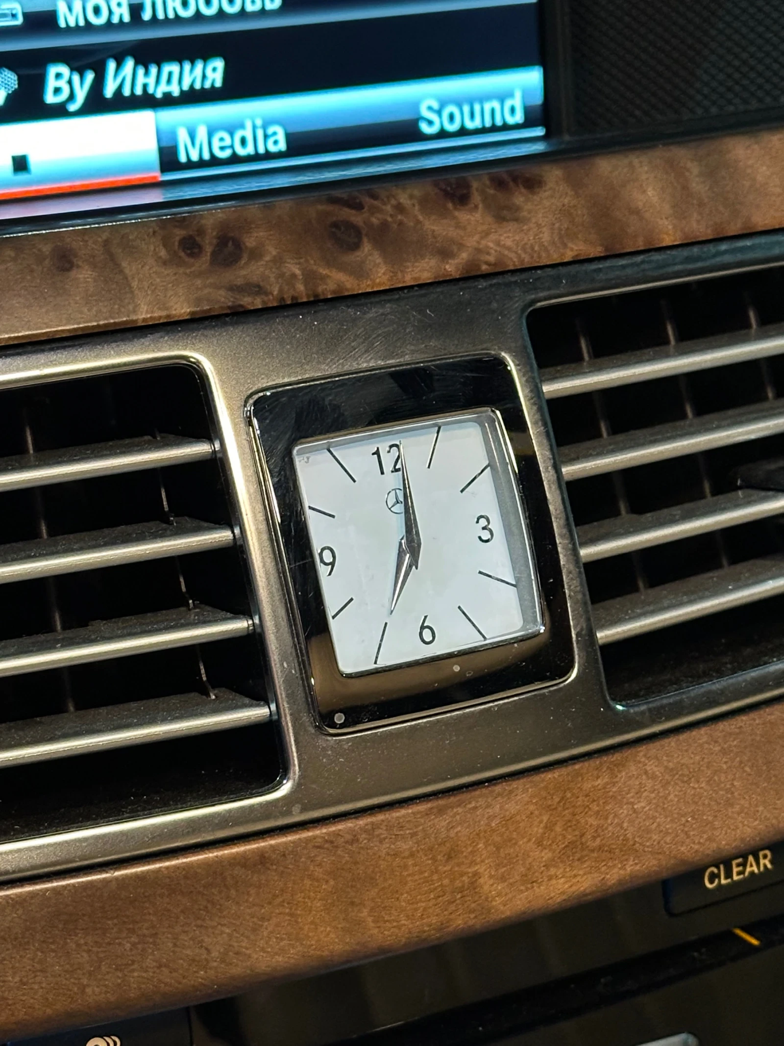 Mercedes-Benz CLS 500 63 AMG пакет Designo - изображение 7