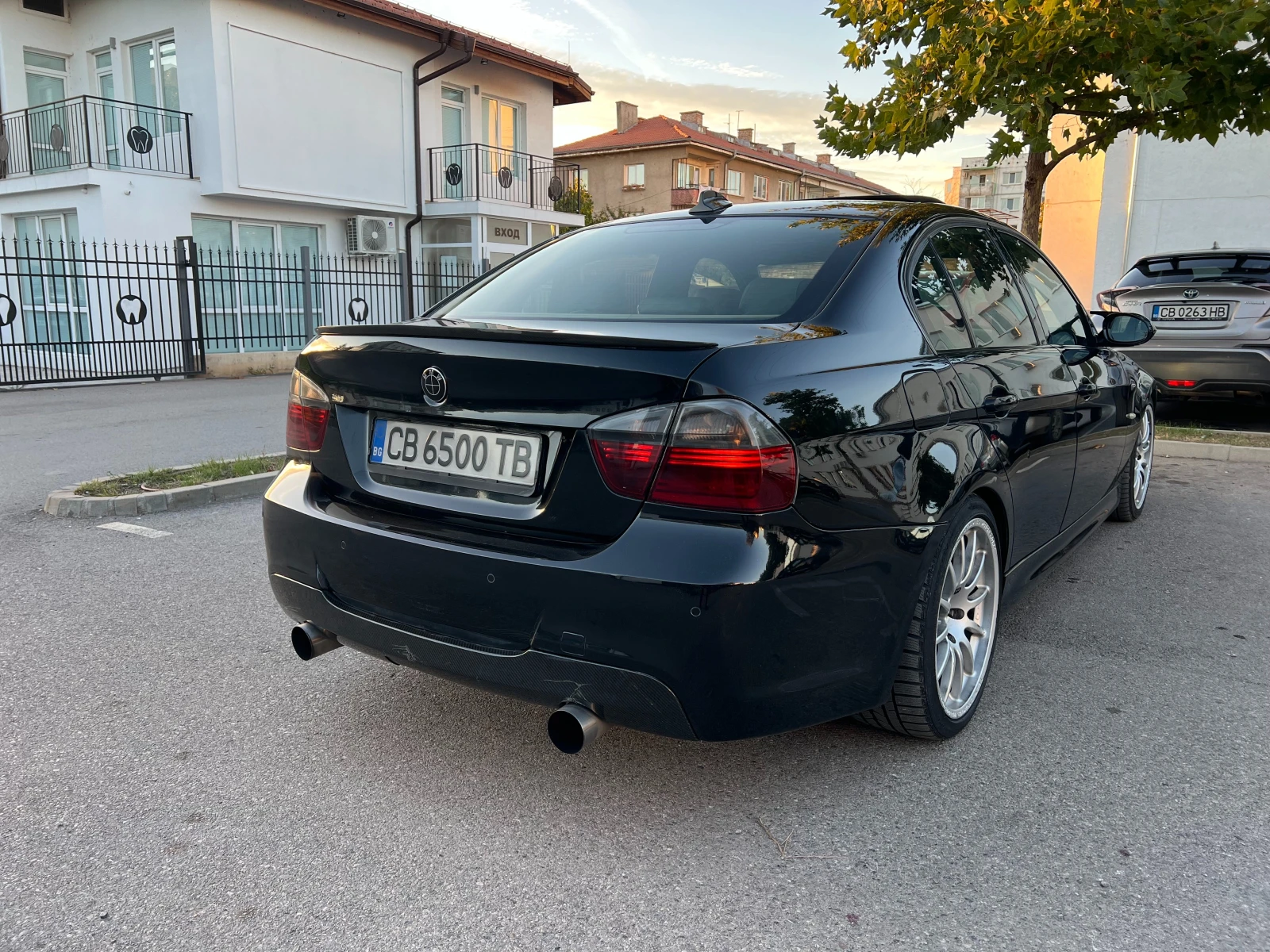 BMW 335  - изображение 5