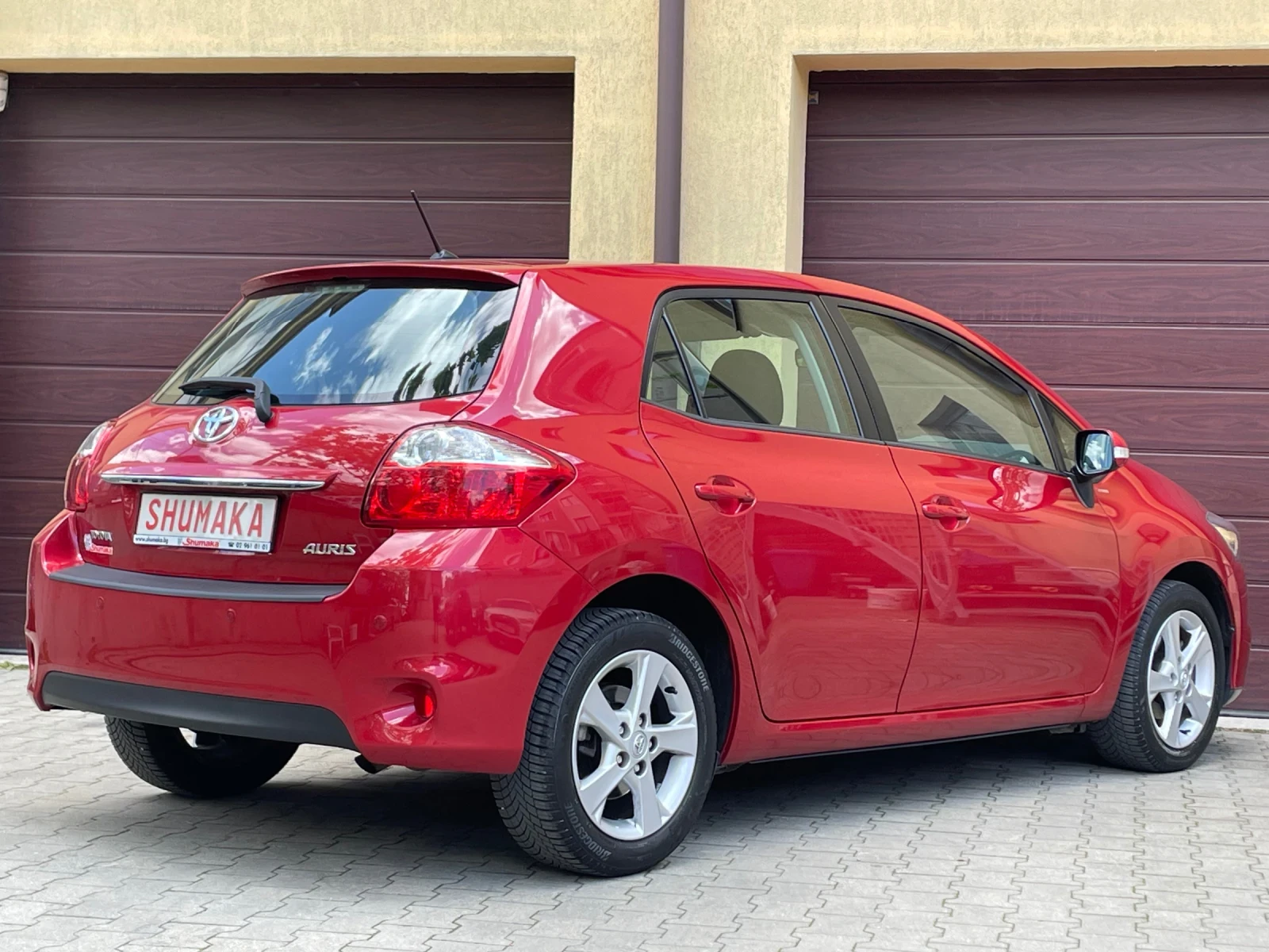Toyota Auris 1.3VVT-i-100ps  ПЪЛНА СЕРВИЗНА ИСТОРИЯ В TOYOTA! - изображение 6
