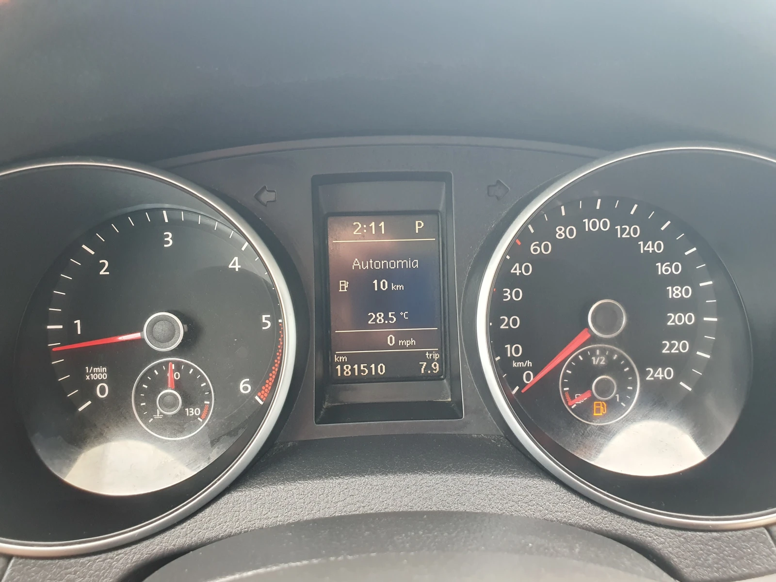 VW Golf 2.0TDI/High-Line | Mobile.bg   13