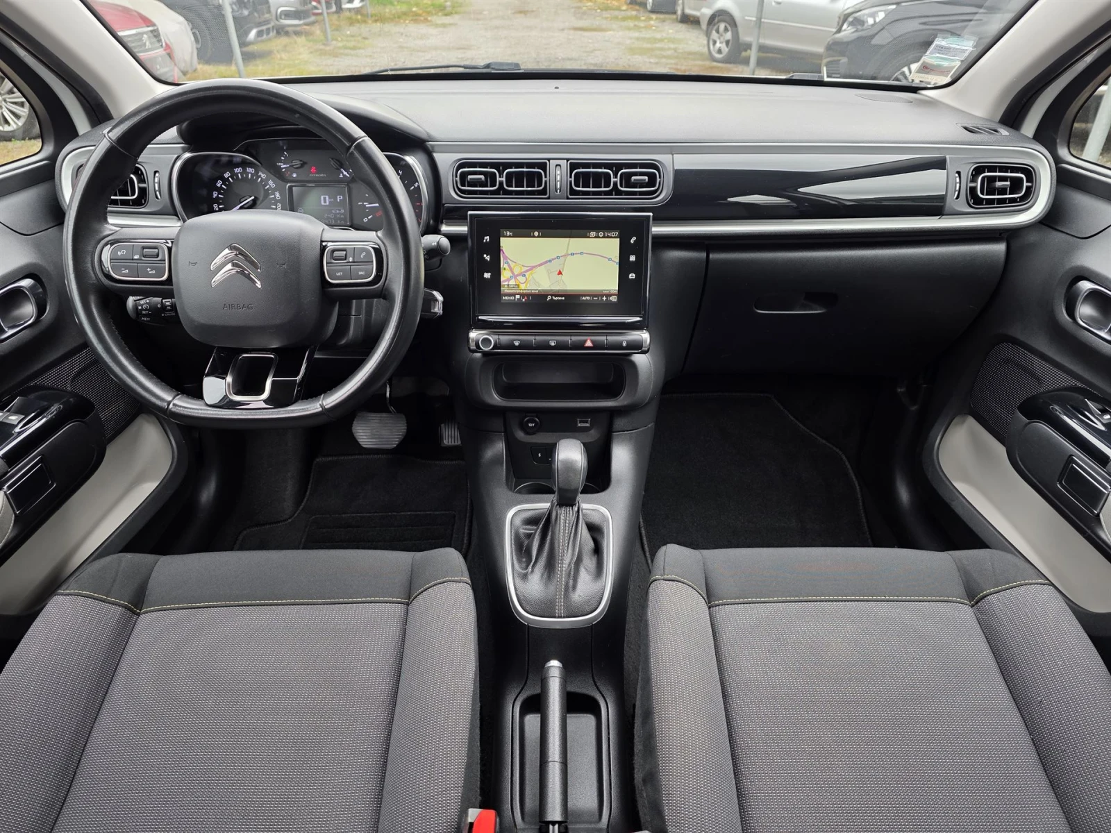 Citroen C3 1.2 PureTech Shine | Mobile.bg   8