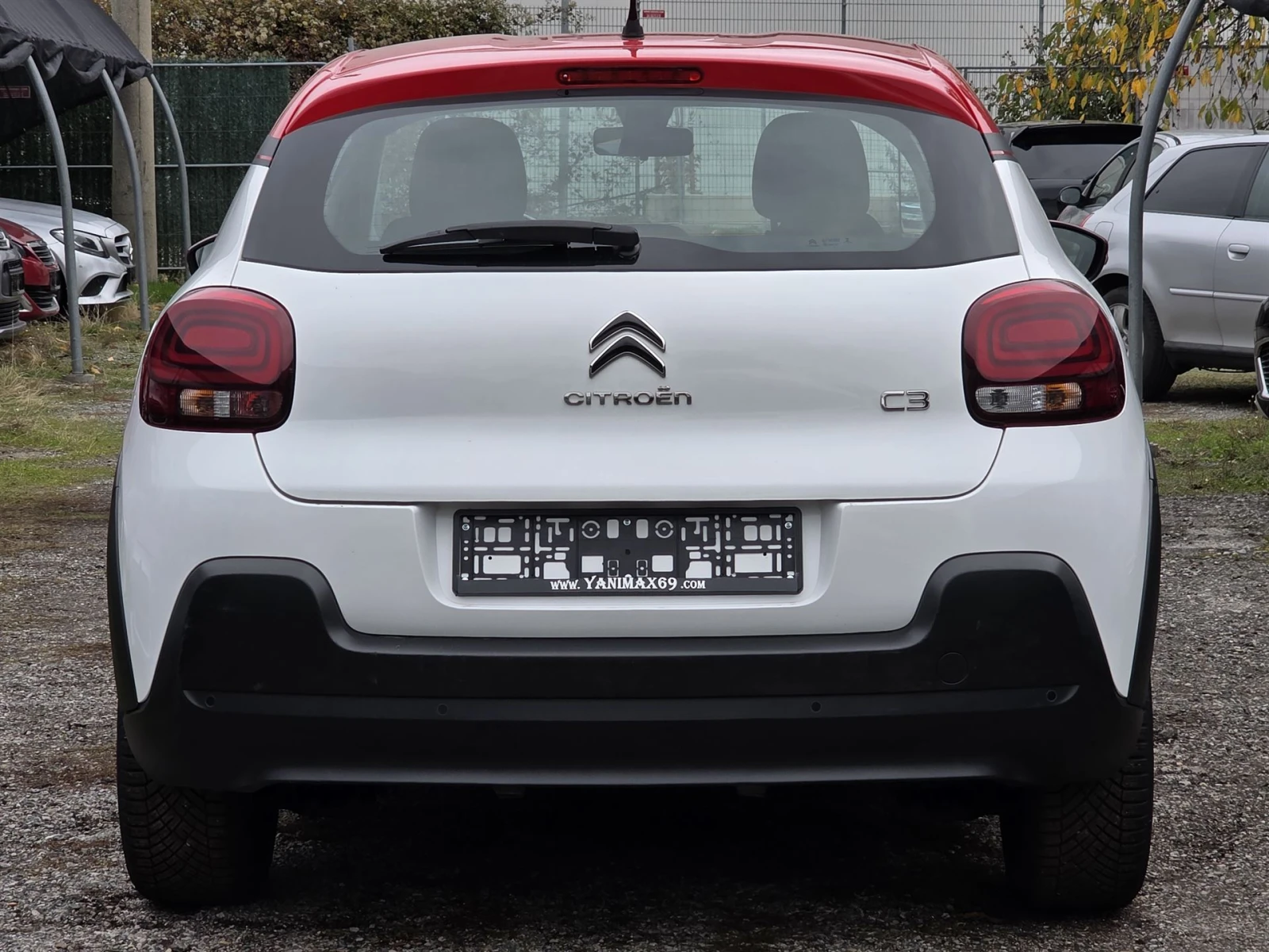 Citroen C3 1.2 PureTech Shine | Mobile.bg   6